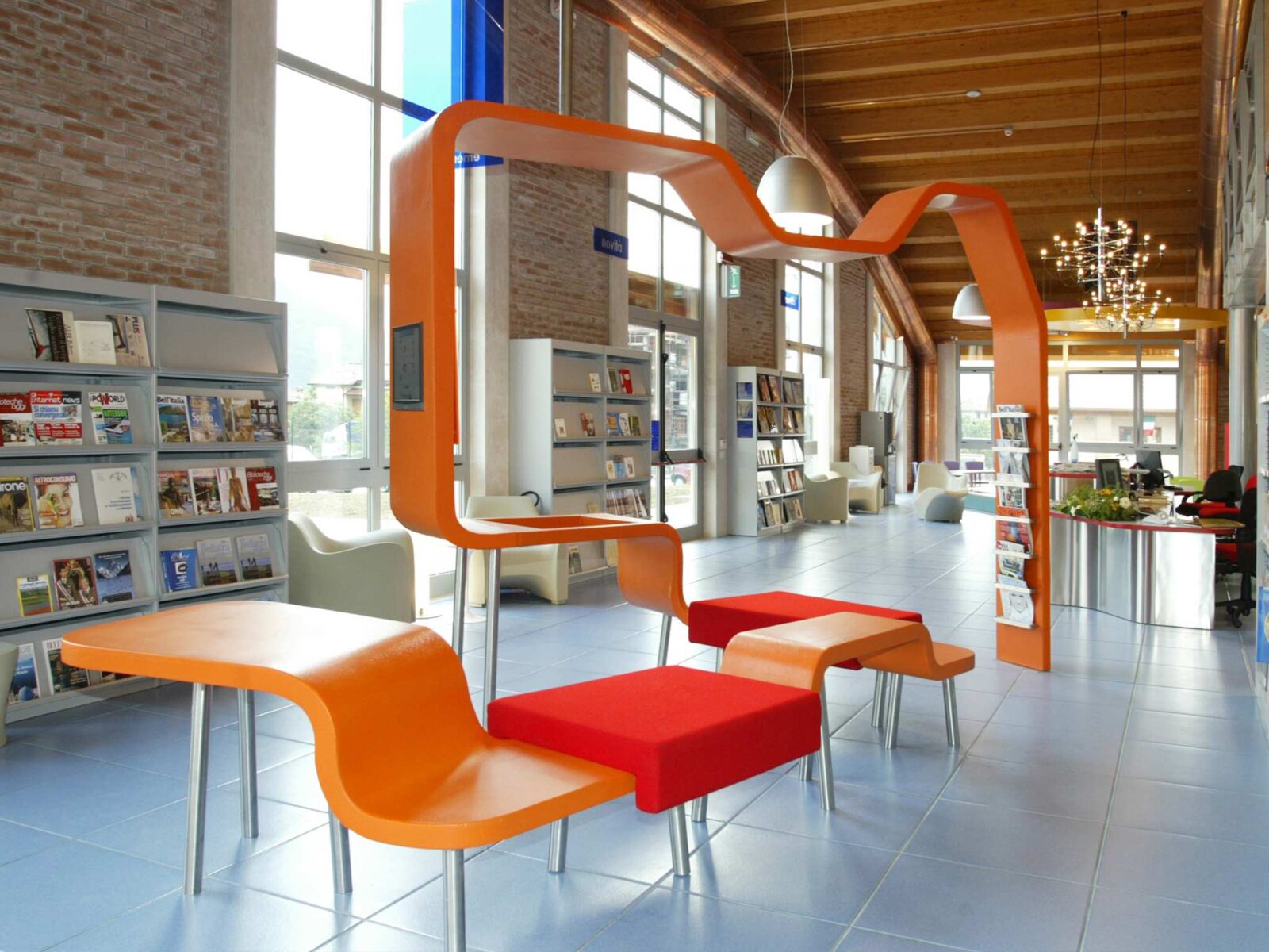 antonio gardoni design library orange snake h